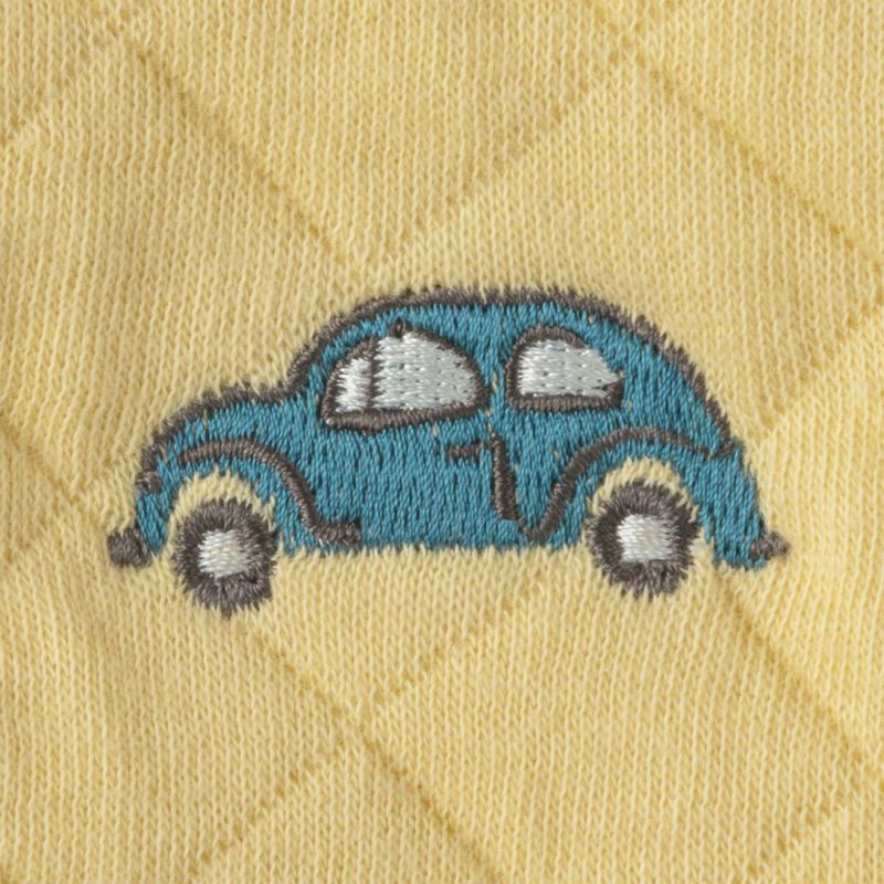 あったかベビーベスト（車）の刺繍